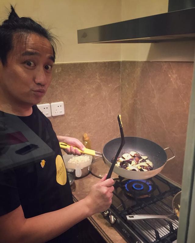 黄磊出轨:黄磊是真好男人还是装的？