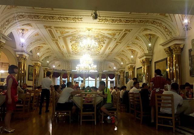 红酒牛舌，华梅西餐厅真的哈尔滨最好吃的俄式餐厅吗？
