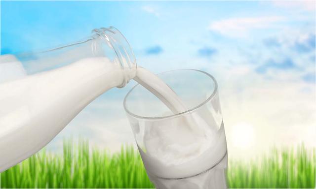 全脂调制乳和生牛乳哪个好，调制乳和纯牛奶有什么区别吗哪个营养价值更高