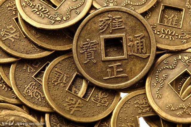 10万左右的翡翠手镯图片,世界上最贵的翡翠手镯是什么？