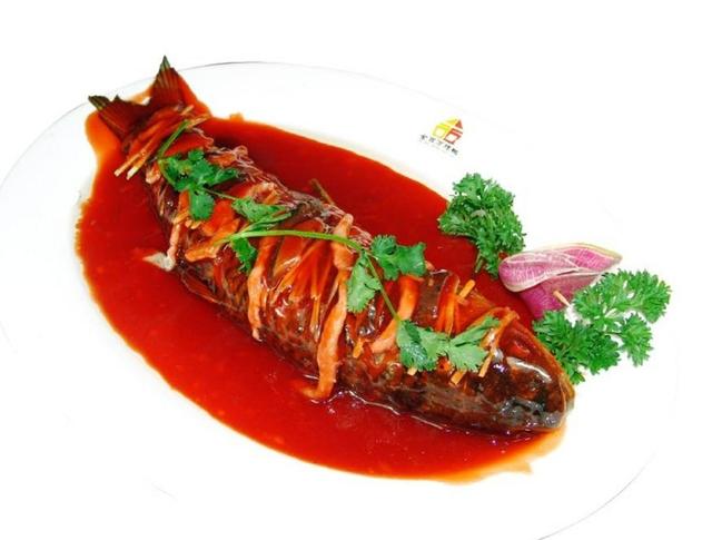 红烧鱼美味正确做法是什么，跪求一份超级正宗的红烧鱼做法，老爹想吃