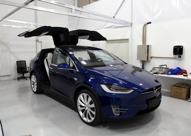 新能源纯电动汽车未来，插电混动版和纯电动版今后的出路，哪个会更好？