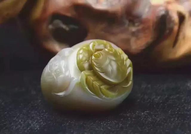 盐源玛瑙戴久了有什么变化,盐源玛瑙很火热，为什么？