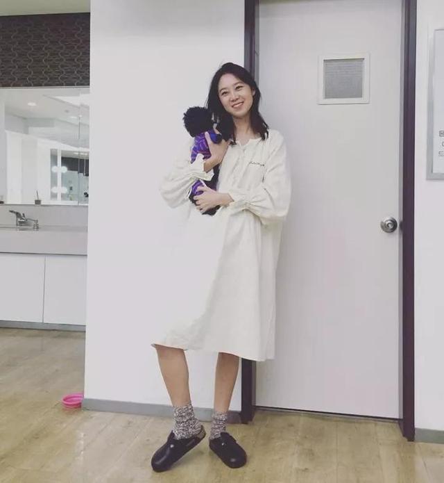 杨天真因衣领太低被禁播:你觉得哪个女明星衣最会穿衣服