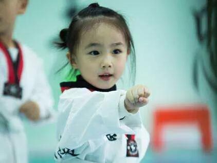 一岁半宝宝就能上的早托班，你会送孩子去吗