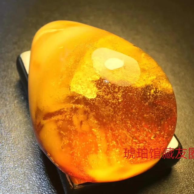 什么玉最好有灵性养女人,有人说女人到了年纪，一定要戴玉，为什么？