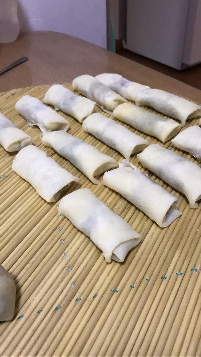 春卷皮的面糊调制技术请教师傅春卷皮的比例及做法谢谢大家