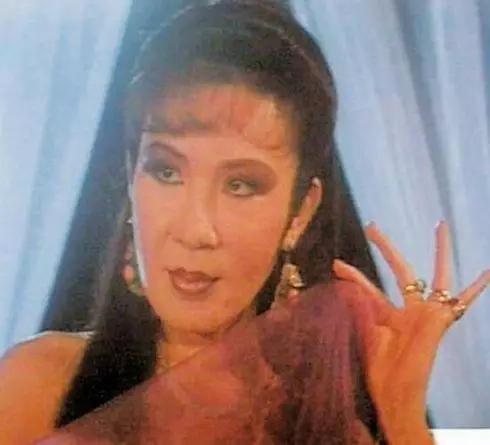西门大妈杨钧钧:有哪些明星其实很丑，但是还有好多人说人家长得很好