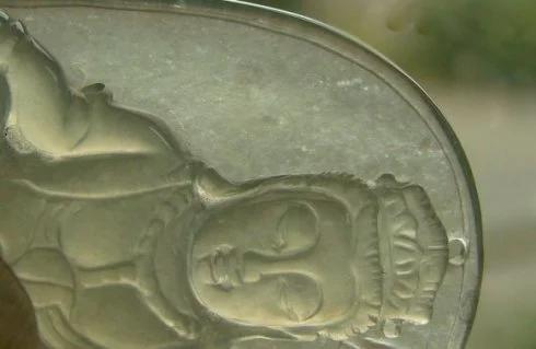 鉴定翡翠真假小妙招,翡翠拍照片能看出真假吗？怎么鉴定？