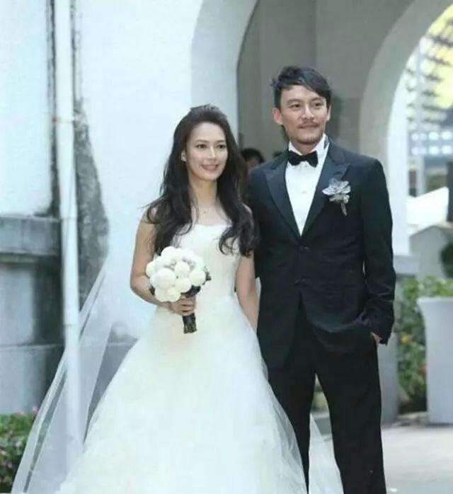 陈秋莳承认与张靓颖恋情:有哪些明星和经纪人结婚了？