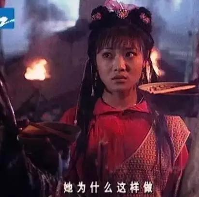 唐悠悠是不是整容了:大家有没有觉得邓家佳越来越像李小璐了？