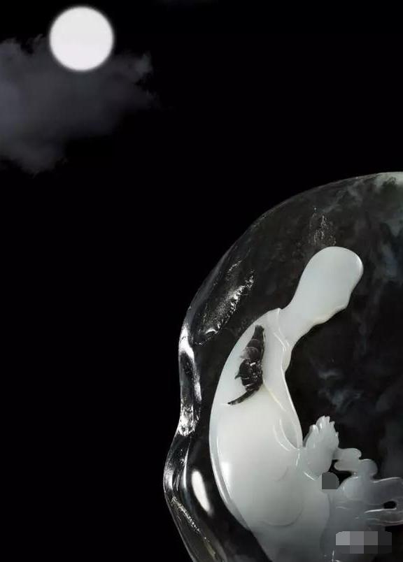 和田玉包浆前后对比,如何盘出最有“油性”的和田玉籽料？