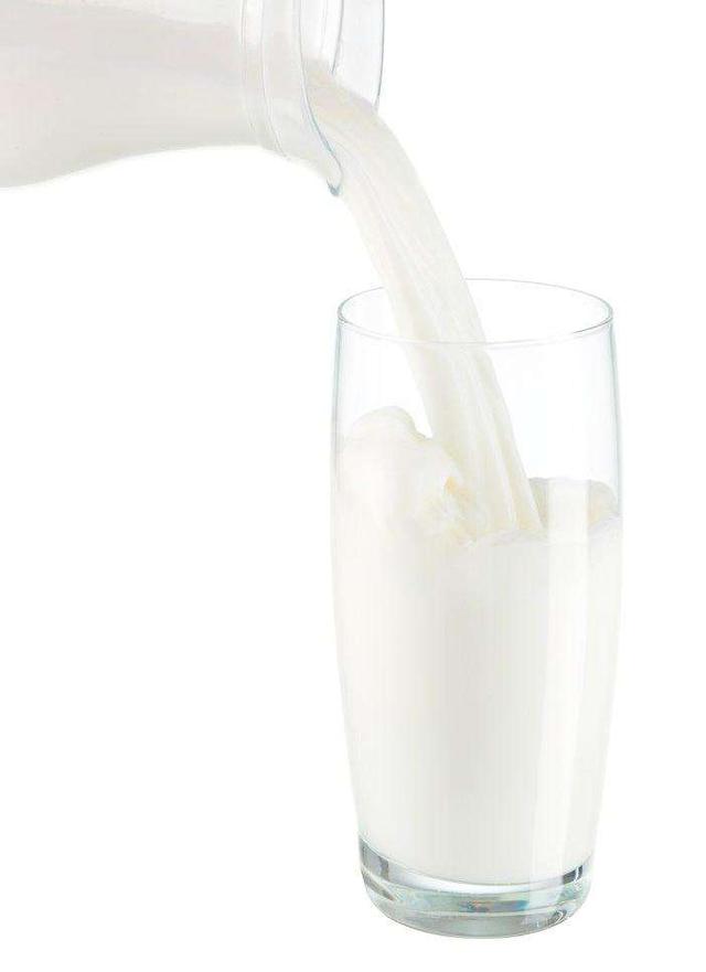 牛奶和酸奶谁的蛋白质更高一些，酸奶和纯奶哪个营养价值更高