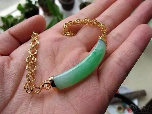 玉镯纳米无痕修复技术,纳米无痕和埋线，有什么不一样？