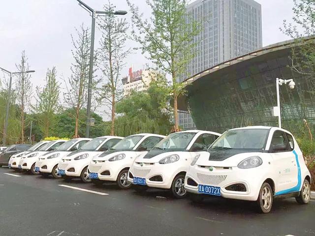 呼和浩特新能源汽车，呼和浩特市启用电动汽车专用牌照你们怎么看？