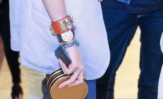 翡翠泡油后有什么影响,把我的翡翠在植物油里泡俩月行吗？