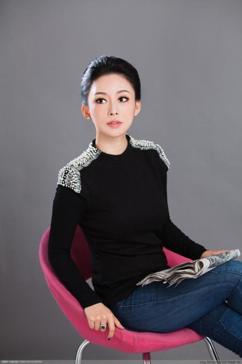 丁俊晖女友潘晓婷:岳云鹏和郭德纲谁的台球打的比较好