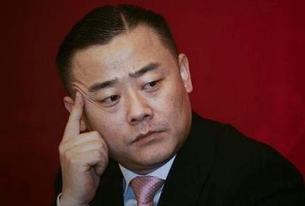 周立波为什么坐牢:周立波为什么至今未受惩罚？