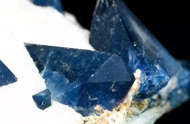 世界玉石排名前十名,世界十大珍贵的宝石是什么情况？