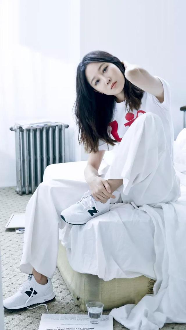 杨天真因衣领太低被禁播:你觉得哪个女明星衣最会穿衣服