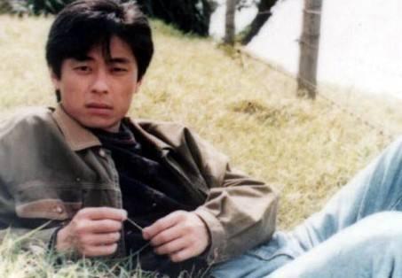 齐秦和齐豫:你觉得王杰和齐秦谁在歌坛的影响力大？为什么？