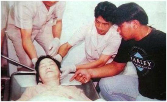 邓丽君简历个人资料简介:感觉邓丽君好像没什么高音，为什么她的声音流传这么广