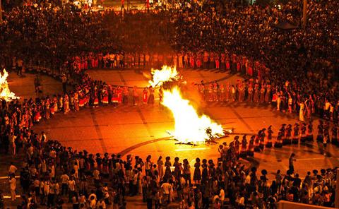火把节是什么一回事，云南各族的“火把节”有什么来历？