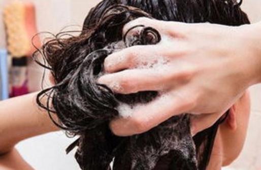 洗头真的可以益寿延年吗，藿香正气水和姜、白醋、淘米水洗头，真的能治白发吗
