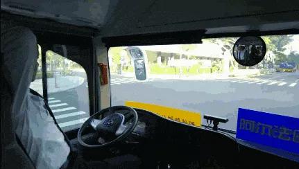 邵阳新能源公交车，智能驾驶公交车来了，你觉得无人驾驶还会远吗？