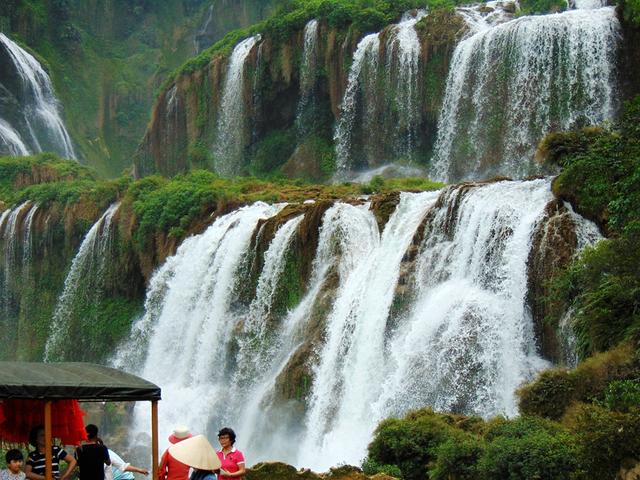 广西旅游攻略,广西最值得旅游的是哪条线路呢？