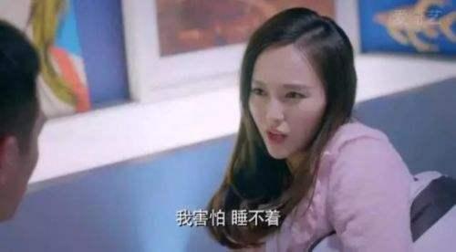 呛口的小辣椒结婚照:快到年底，总是避免不了同学聚会，怎么穿惊艳四座