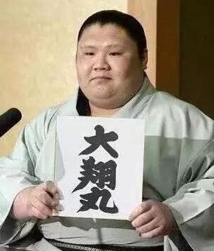 鸟虫鱼论坛的自频道:为啥大部分农村的夫妻过的都是非常安稳？