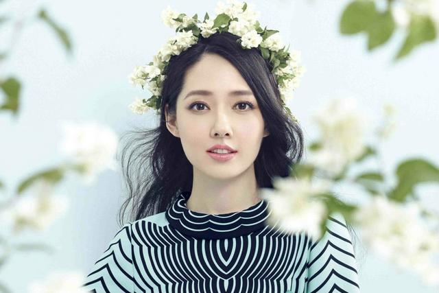 星跳水立方周韦彤:2017年娱乐圈最美的女神是谁