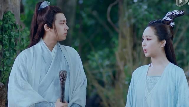 头条问答 - 演技派的杨紫为什么接拍诛仙青云志,是为了李易峰吗?