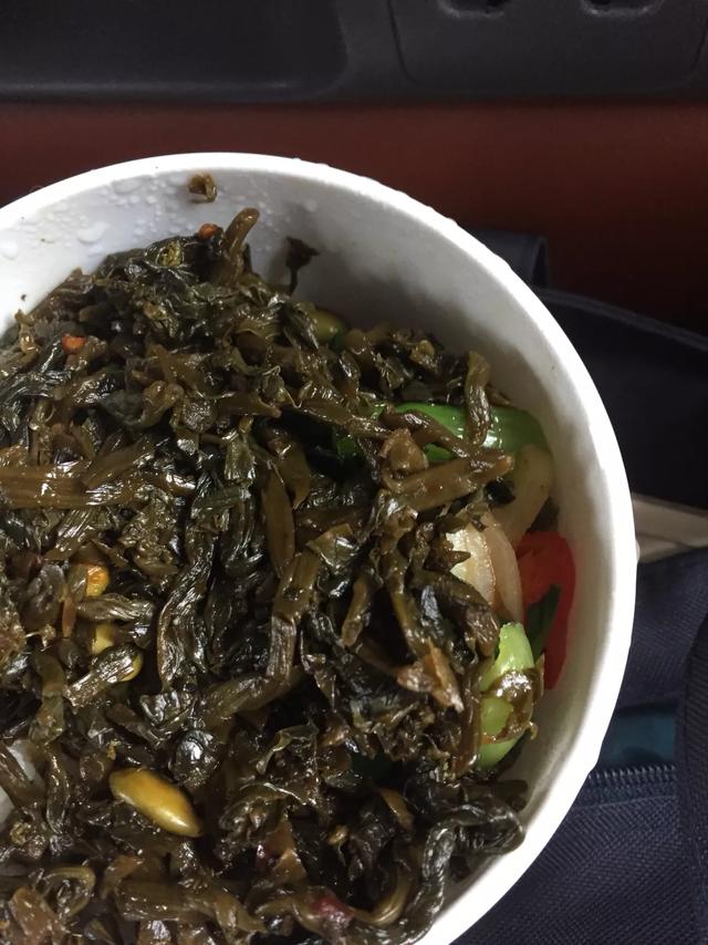 调教女犬奴:大型宠物狗能进去公共场所和大型超市吗？