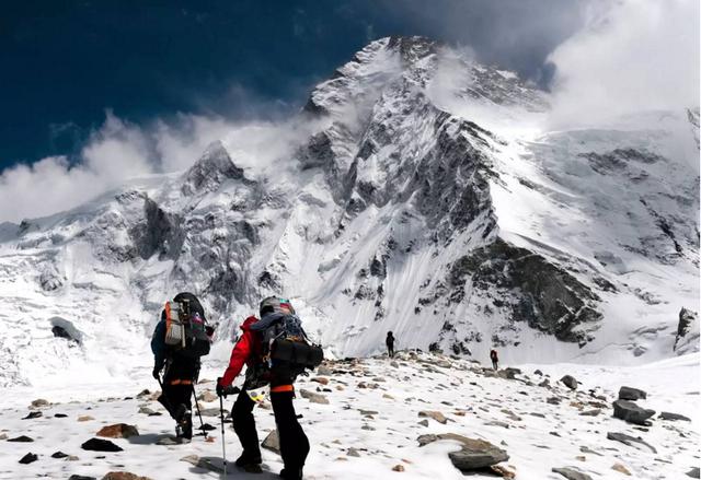 世界上最低的山峰是珠穆朗玛峰 世界上最高的山峰是到底是不是珠穆朗玛峰插图4