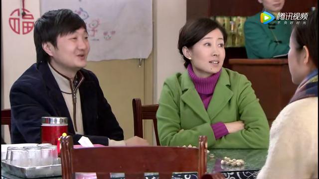 周小斌老婆:有类似《正阳门下》的年代剧吗？