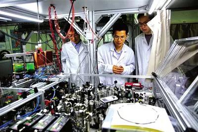 量子隐身衣:曾经电影里出现的科幻武器，有哪些已经变成了现实？
