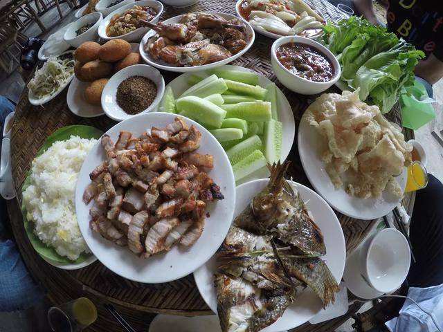 傣族的饮食:西双版纳的傣家菜有什么特色？