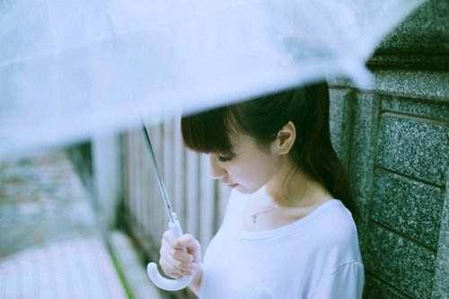 <a href=https://maguai.com/list/256-0-0.html target=_blank class=infotextkey>朋友圈</a>说说的好句子:你能给我一些适合<a href=https://maguai.com/list/256-0-0.html target=_blank class=infotextkey>朋友圈</a>、可以慰藉心灵的好句子吗？(适合发寺庙的<a href=https://maguai.com/list/256-0-0.html target=_blank class=infotextkey>朋友圈</a>)