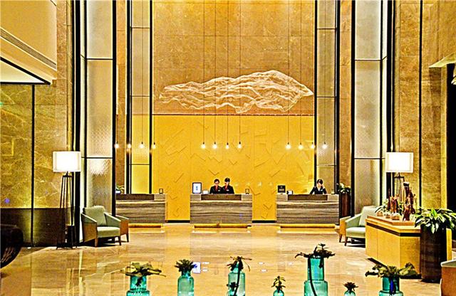 重庆网红酒店，去重庆住哪里有什么推荐酒店吗