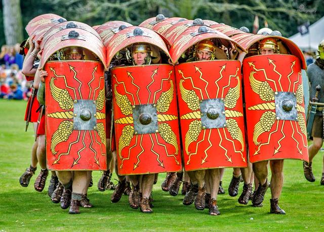 头条问答 - 罗马一个军团的大小范围是多少?(2个回答)