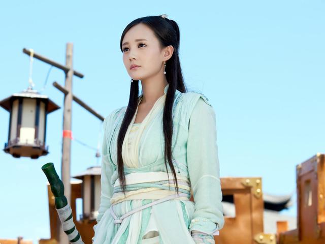 新射雕英雄传演员表:三联版和新修版《射雕英雄传》你喜欢哪个，为什么？