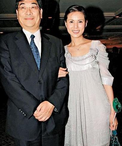 李若彤个人简介:哪个版本的小龙女深入人心？