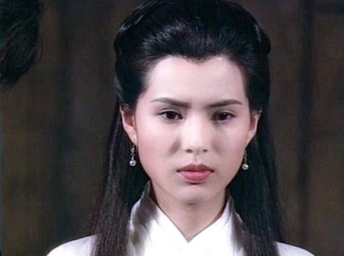 李若彤个人简介:哪个版本的小龙女深入人心？