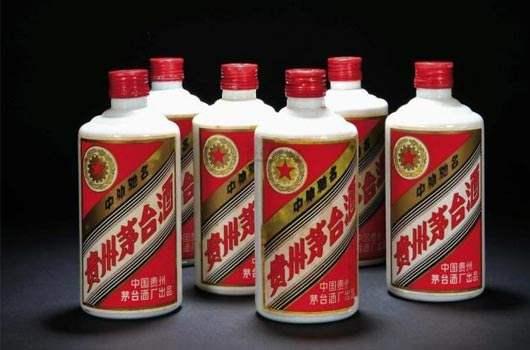 奇努克:奇努克风 你是喜欢喝白酒、啤酒还是红酒？