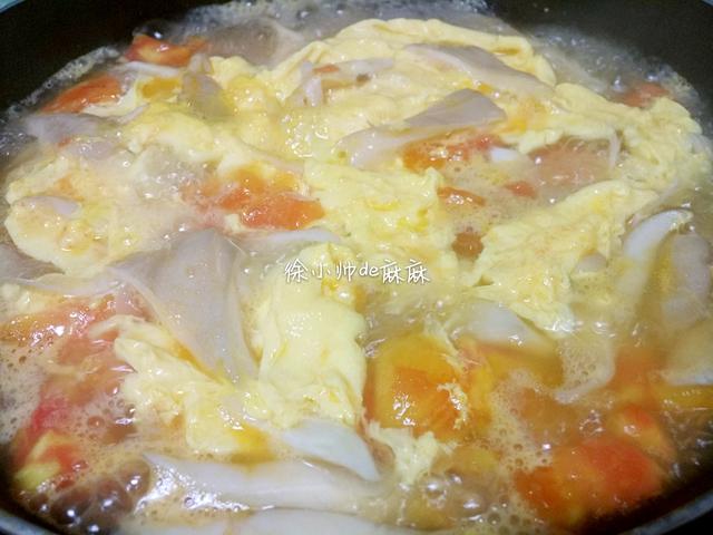 丝瓜三鲜汤怎么做好喝，鸡蛋汤的正确做法是什么？