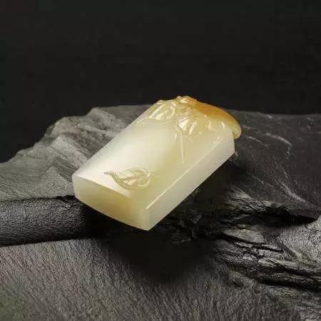 和田玉的保养方法和清洗,如何保养长期不戴的和田玉？