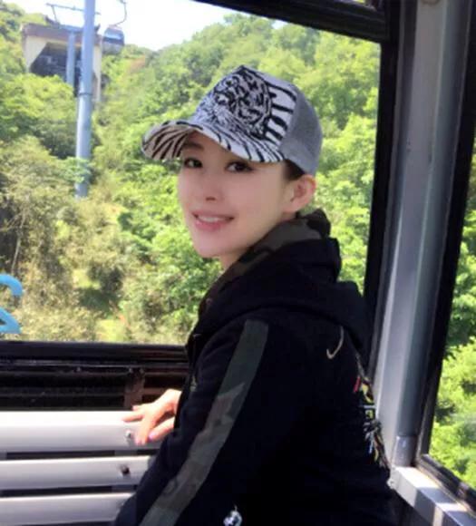 李方丁整容:潘晓婷整容一事是真的假的？