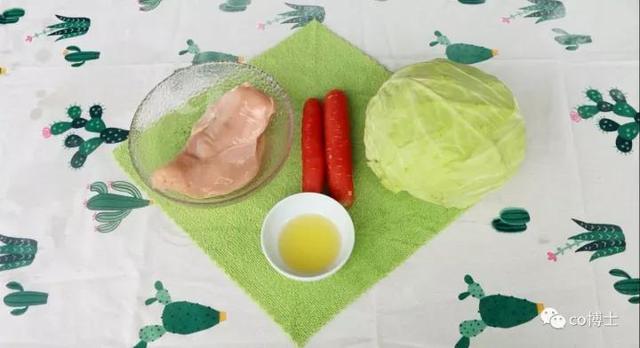 烤箱狗狗零食制作方法:给狗狗做零食用烘干机好还是烤箱好？ 自制狗狗零食烤箱制作方法
